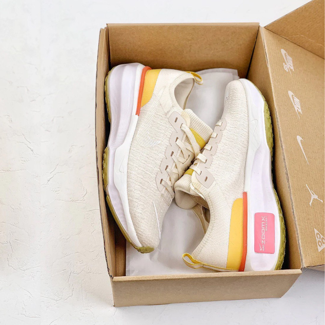 Nike Invincible Run 3 - Bege/Branco