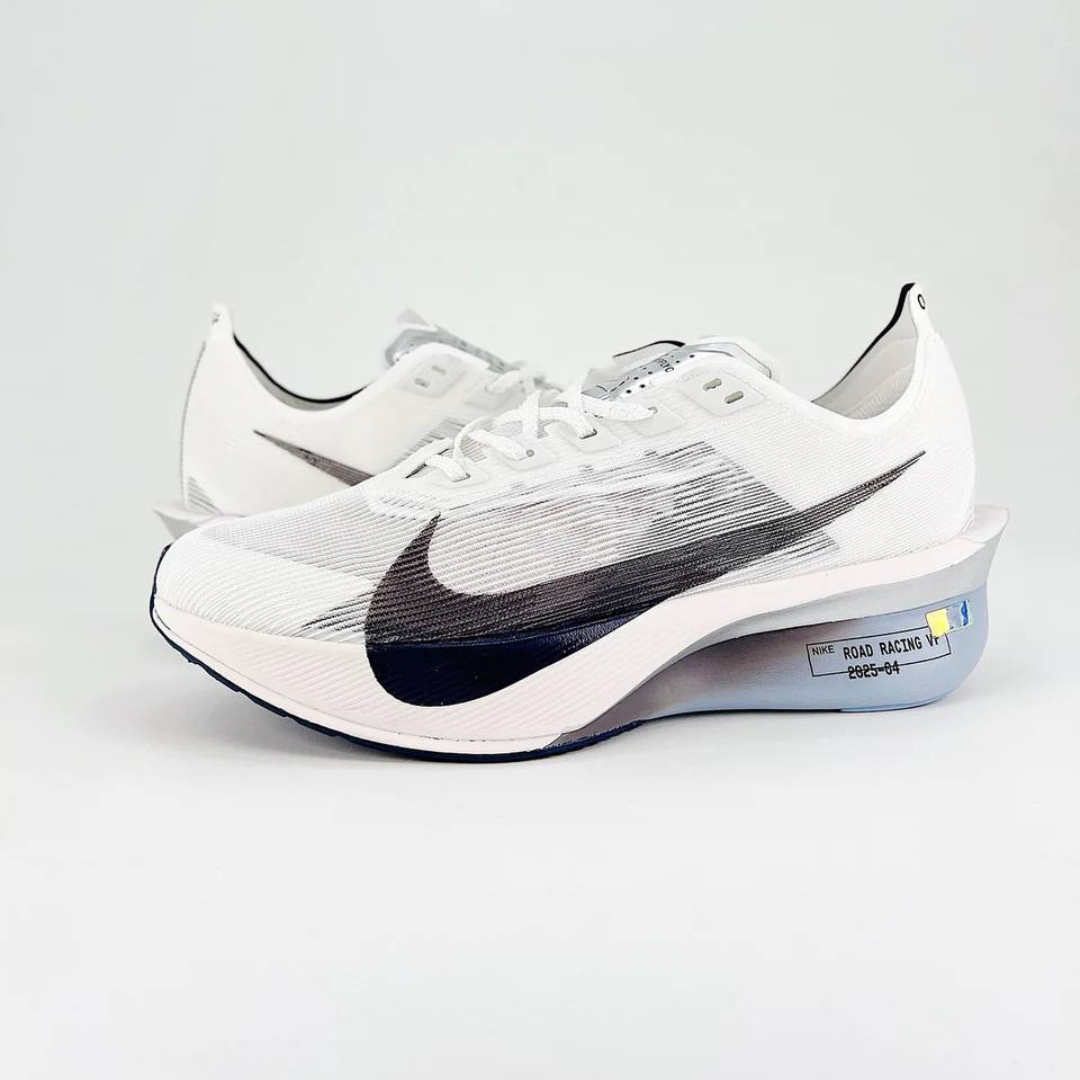 Nike ZoomX VaporFly 4 Branco/Cinza