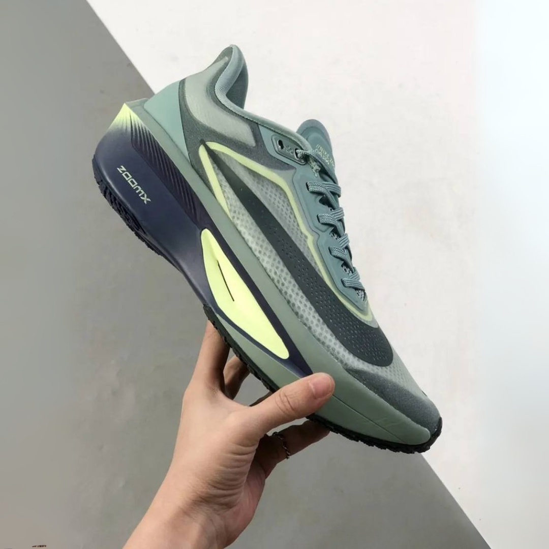 Nike Zoom Fly 6 - Verde Oliva