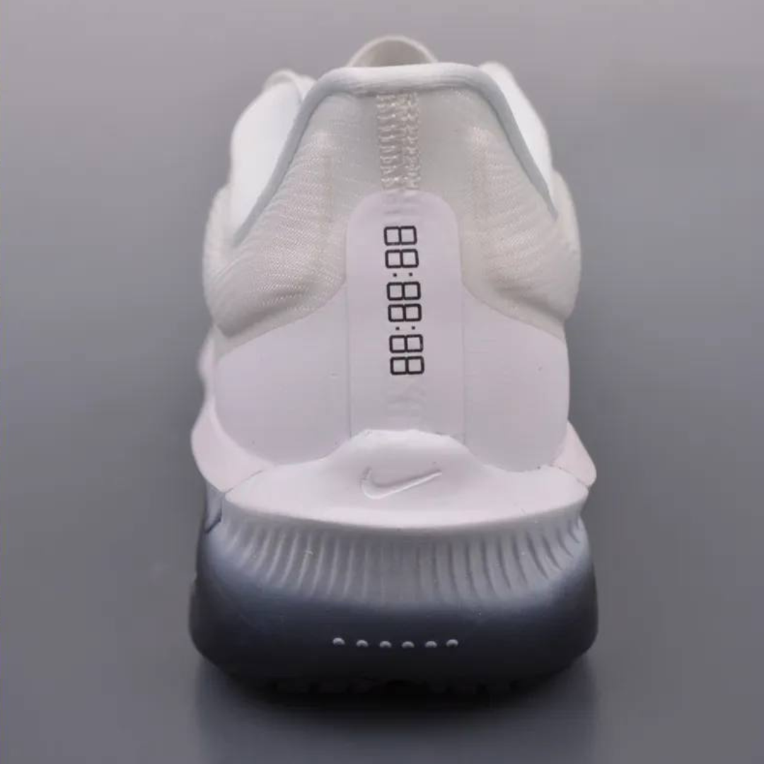 Nike Zoom Fly 6 - Branco/Preto