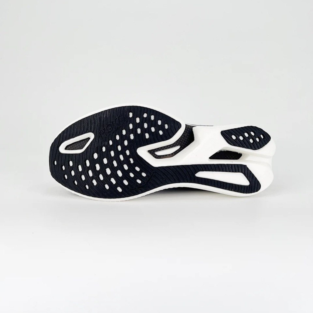 Hoka Cielo X1 Unissex - Preto