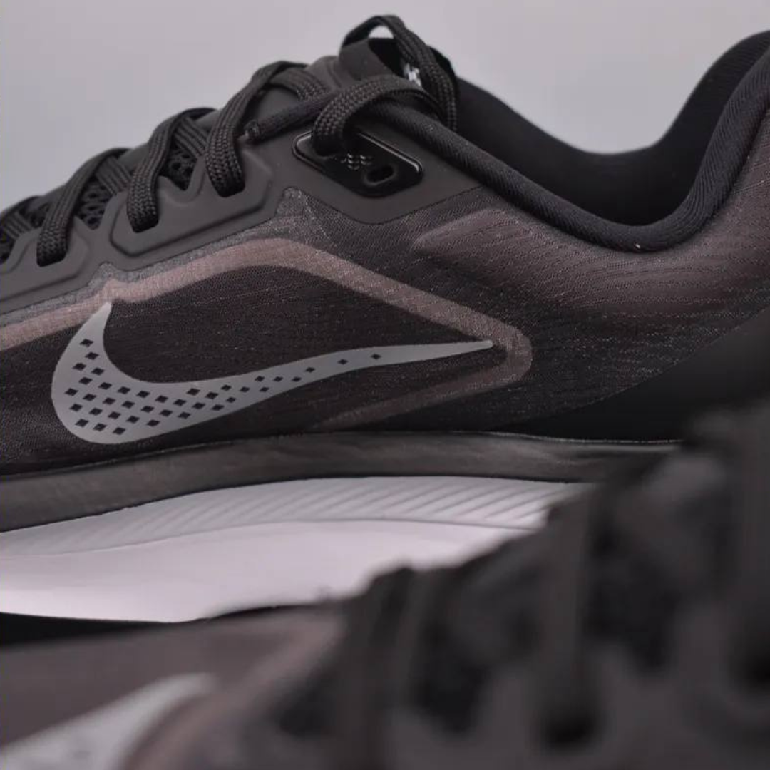 Nike Zoom Fly 6 - Preto/Branco