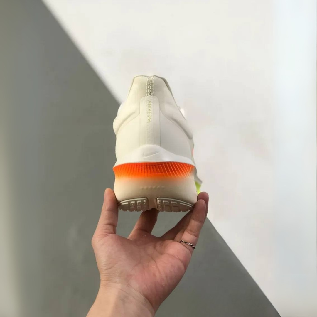 Nike Zoom Fly 6 - Bege/Laranja