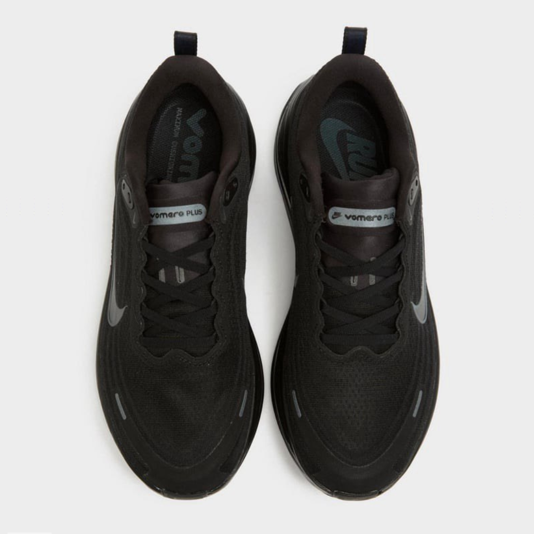 Nike Vomero Plus - Preto