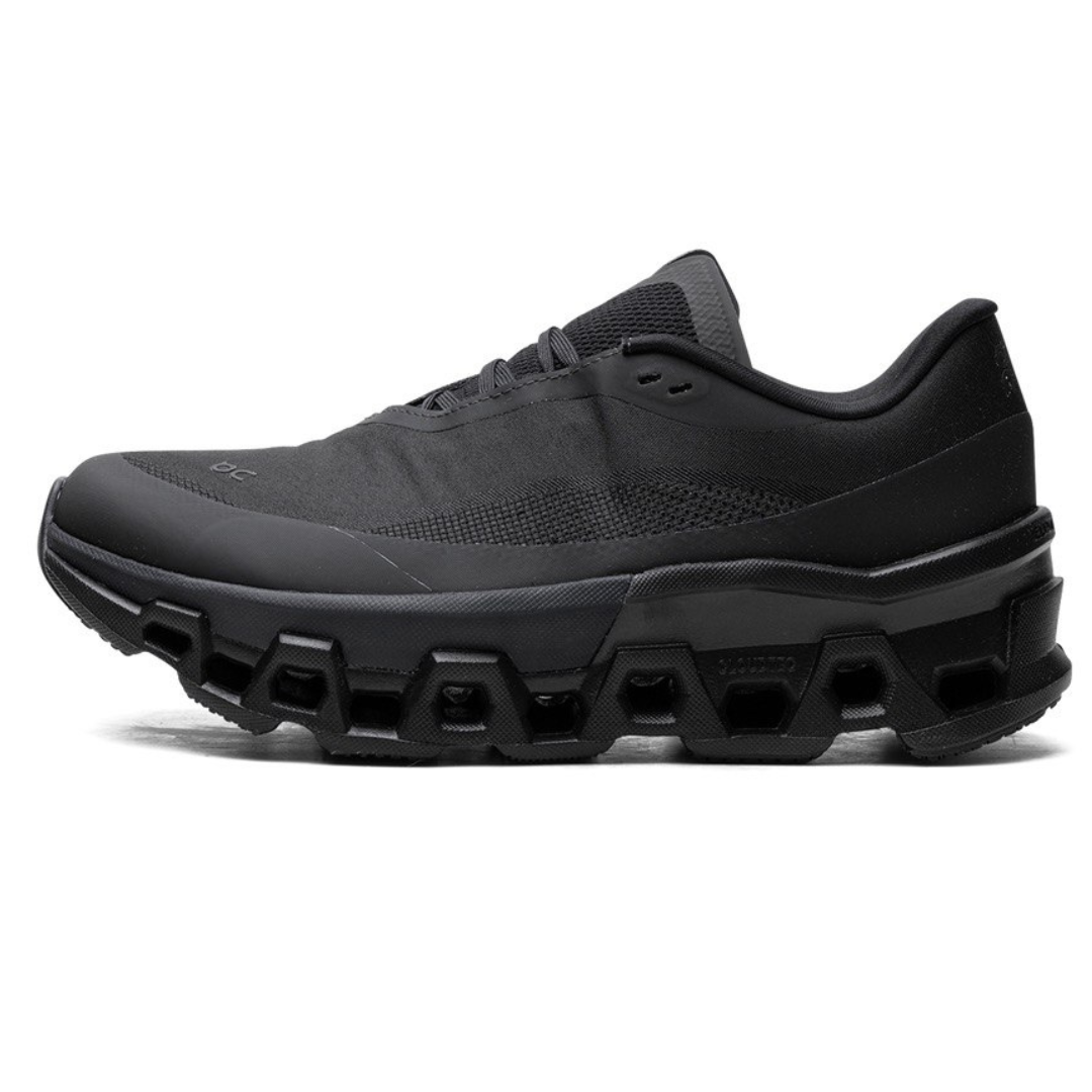 On Running Cloudmonster "POST ARCHIVE FACTION - Black Magnet"