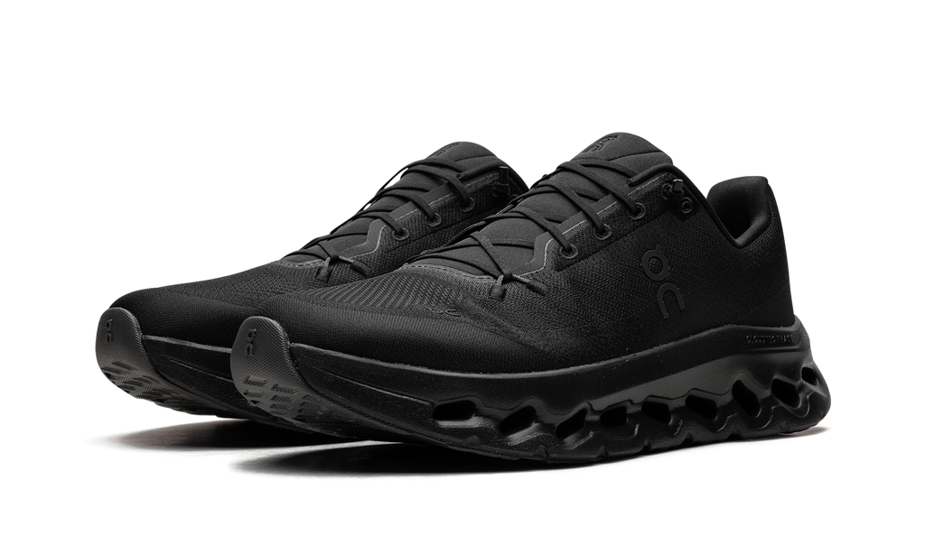 On Running Cloudtilt "Eclipse Black"