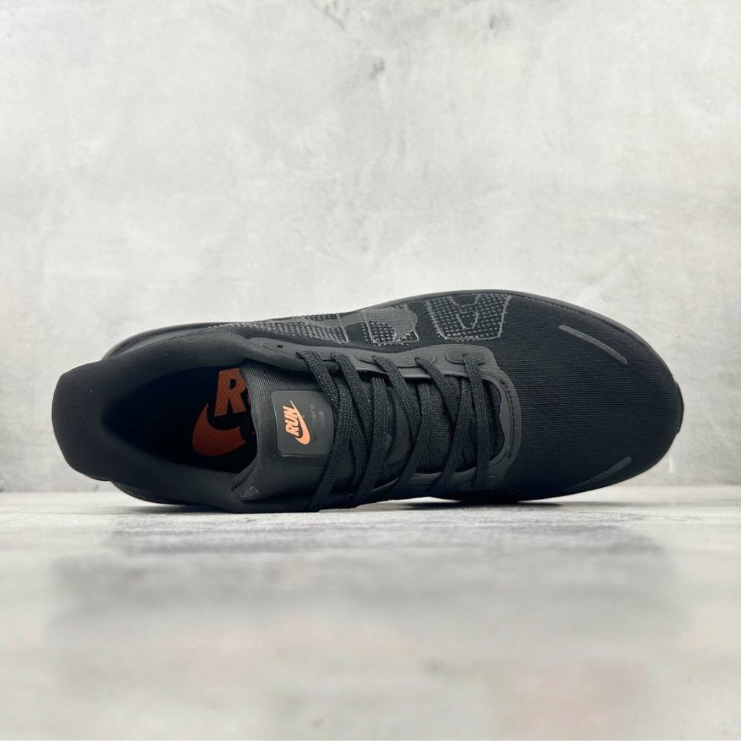 Nike Vomero Premium - Preto/Laranja