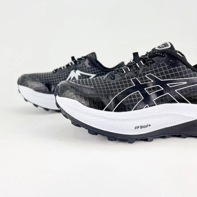 Asics Trabuco Max 3 - Preto/Branco