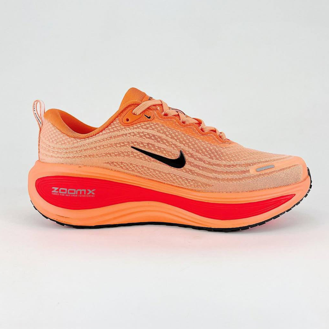 Nike Vomero Plus - Laranja/Vermelho