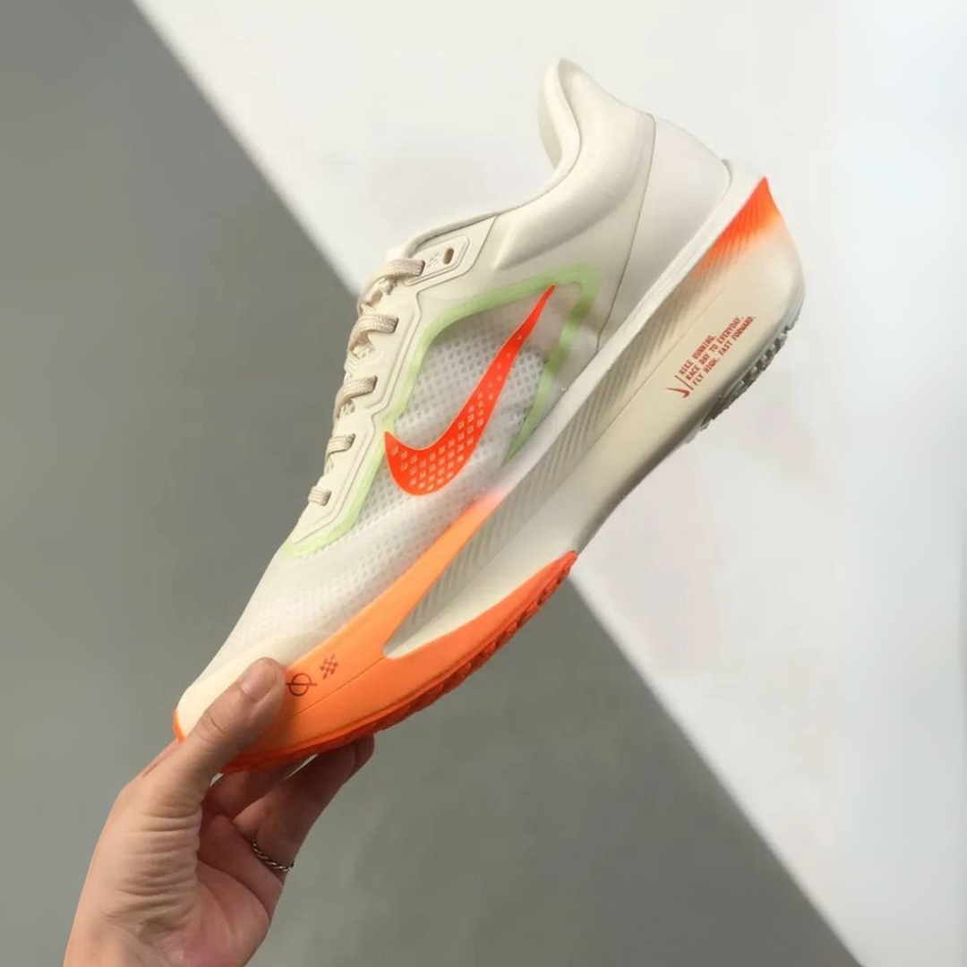 Nike Zoom Fly 6 - Bege/Laranja