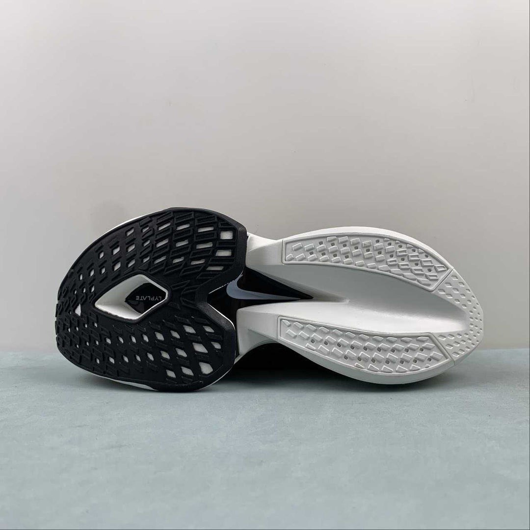 Nike Air Zoom Alphafly Next%2 - Preto/Dourado