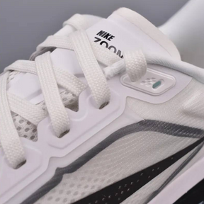 Nike Zoom Fly 6 - Branco/Preto