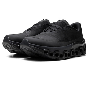 On Running Cloudmonster "POST ARCHIVE FACTION - Black Magnet"