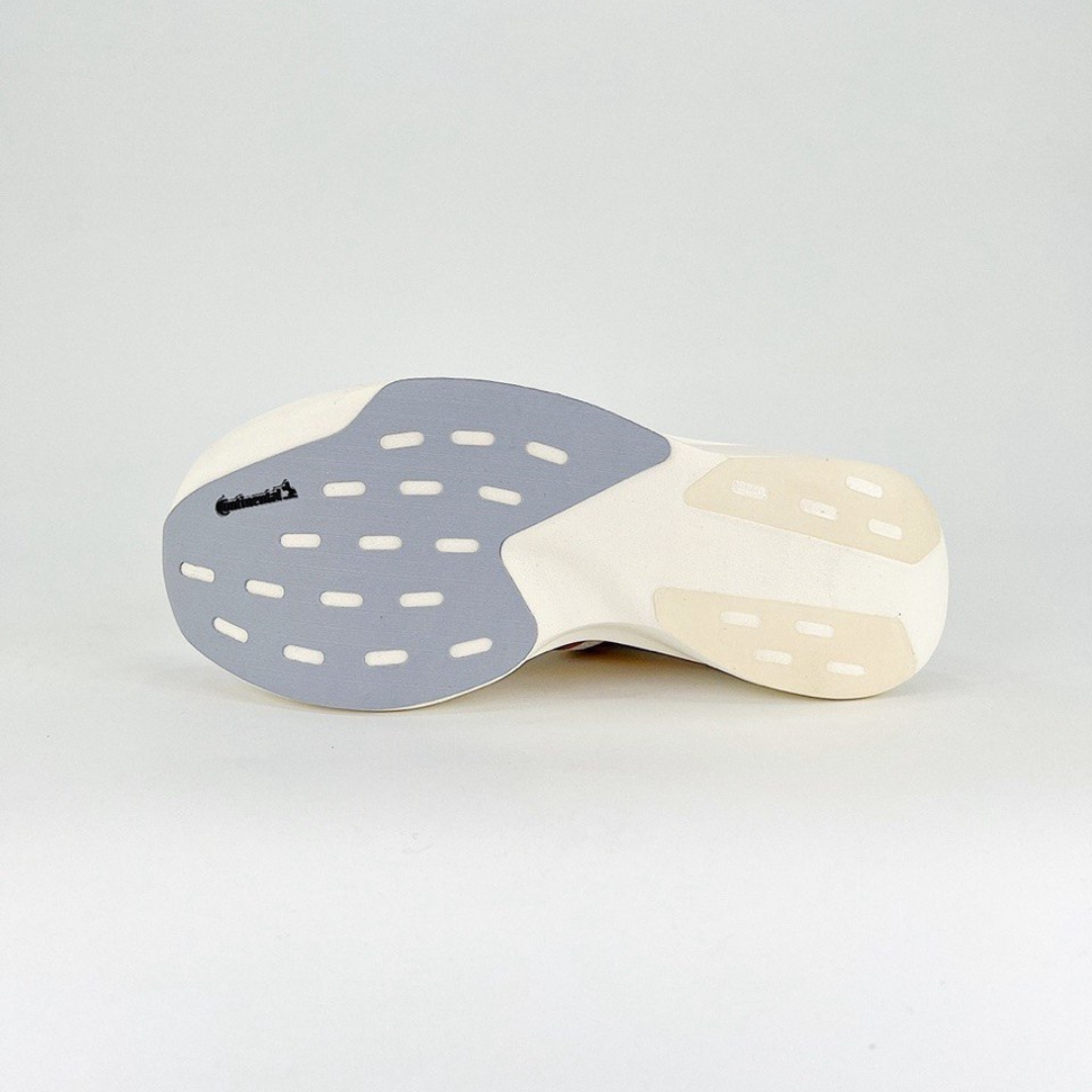 Adidas Adizero EVO SL - Branco/Dourado