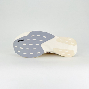 Adidas Adizero EVO SL - Branco/Dourado