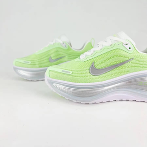 Nike Vomero Plus - Verde/Platinum