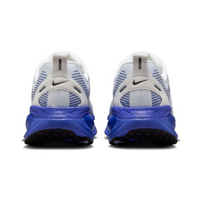 Nike Vomero 18 - Branco/Azul Marinho