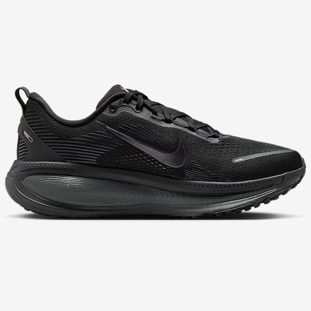 Nike Vomero 18 - Preto