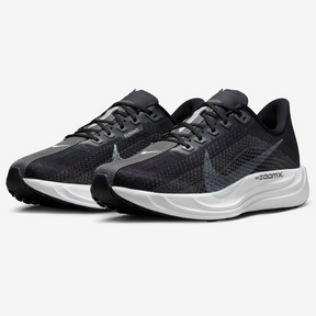 Nike Air Zoom Pegasus Plus - Preto/Branco