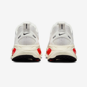 Nike Vomero 18 - Branco/Vermelho