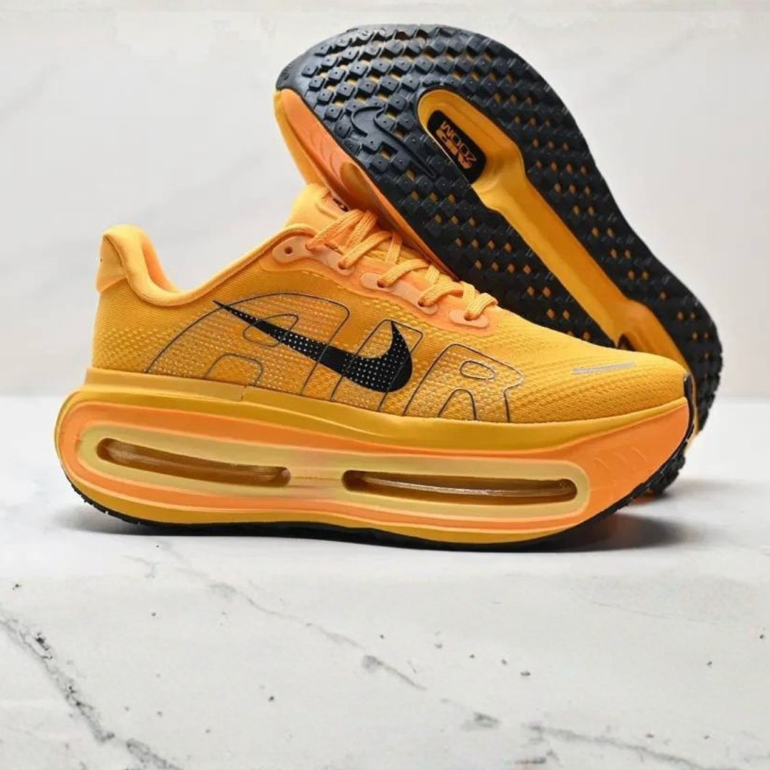Nike Vomero Premium - Amarelo