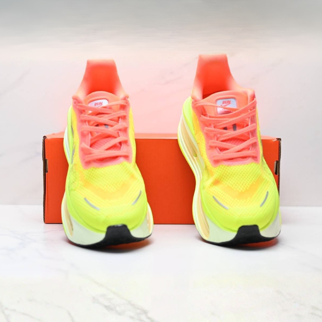 Nike Vomero Premium - Amarelo/Laranja