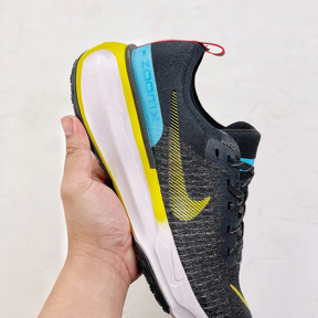 Nike Invincible Run 3 - Preto/Azul Báltico/Amarelo
