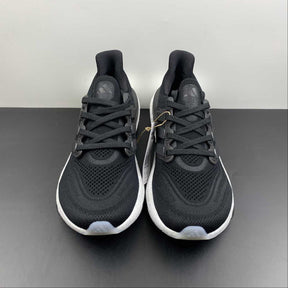 Adidas Ultraboost Light 23 Preto e Branco