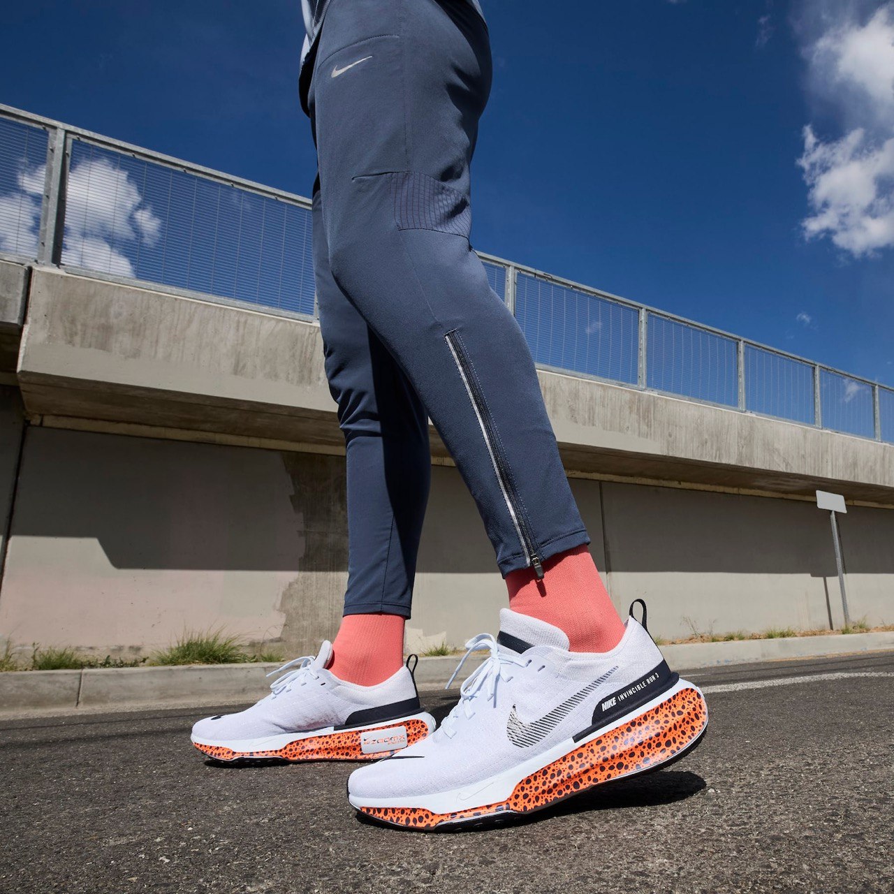 Nike Zoom X Invincible Run 3 Electric